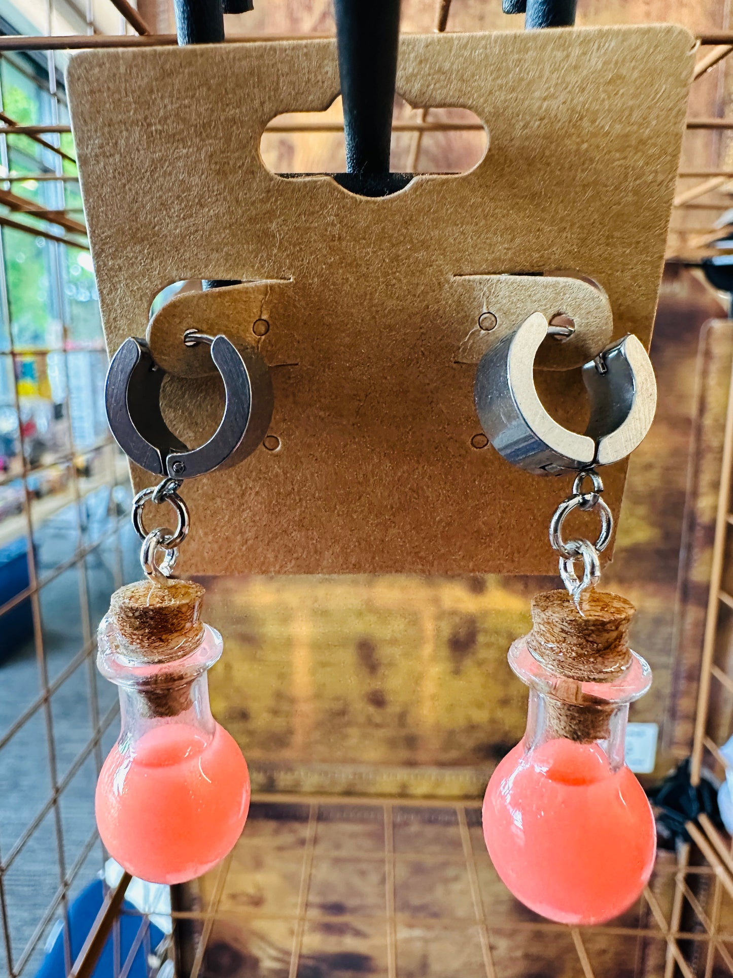 Round Health Potions - Color Change in UV Light