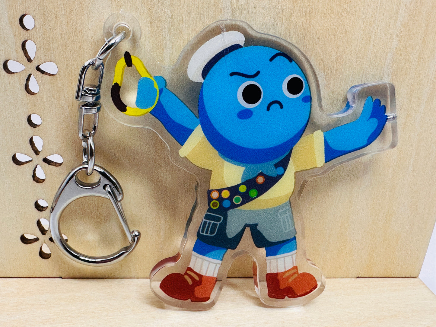 Peak magnetic keychain set